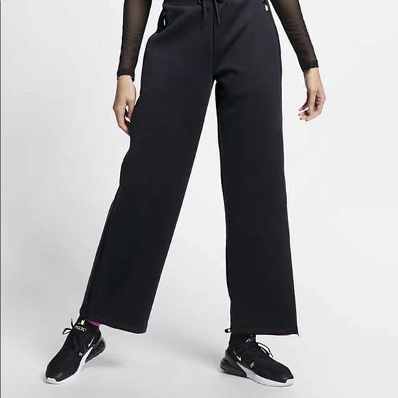 Nike pants - Picture 2 of 5